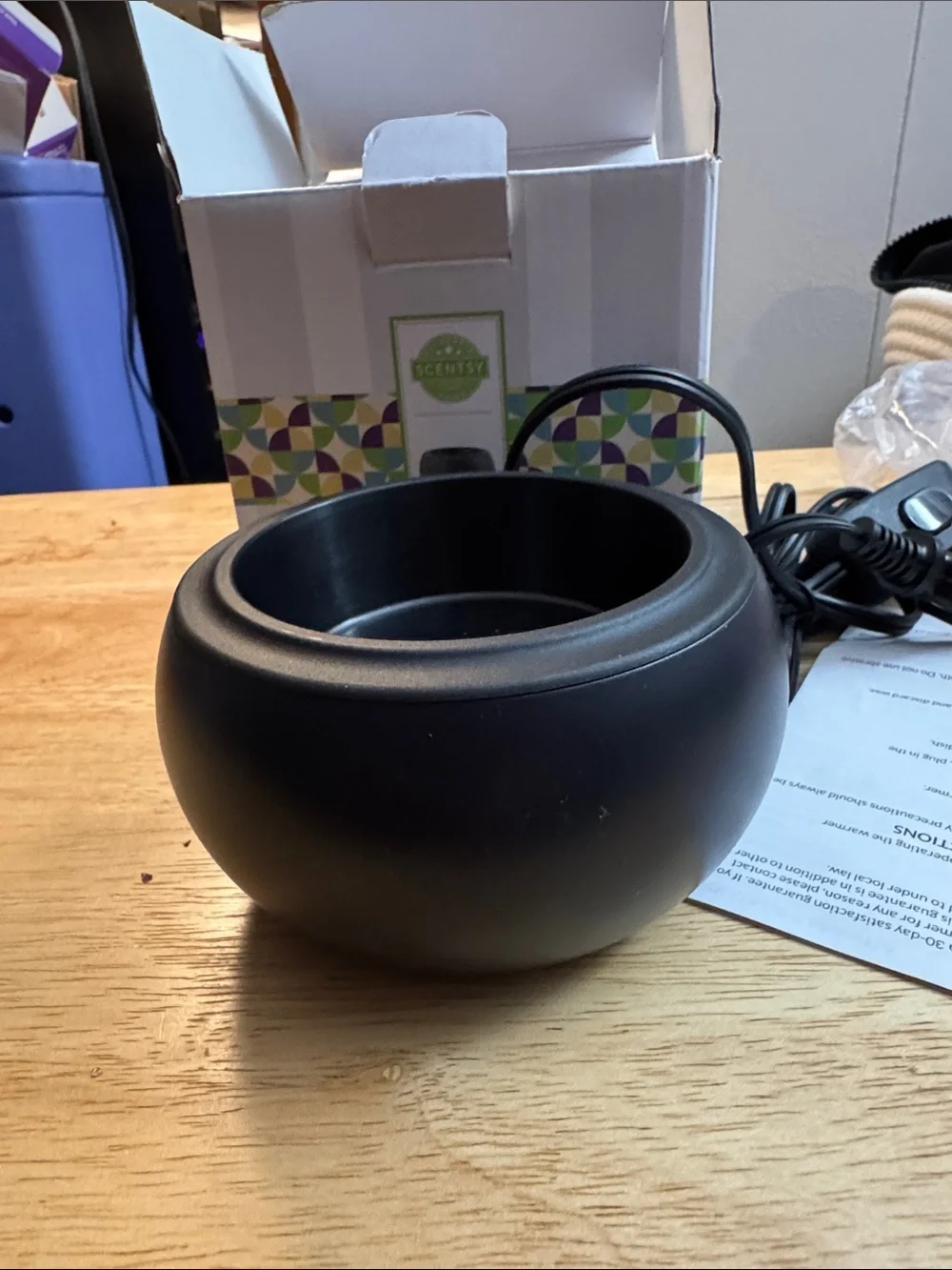 Scentsy Black Electric Warmer